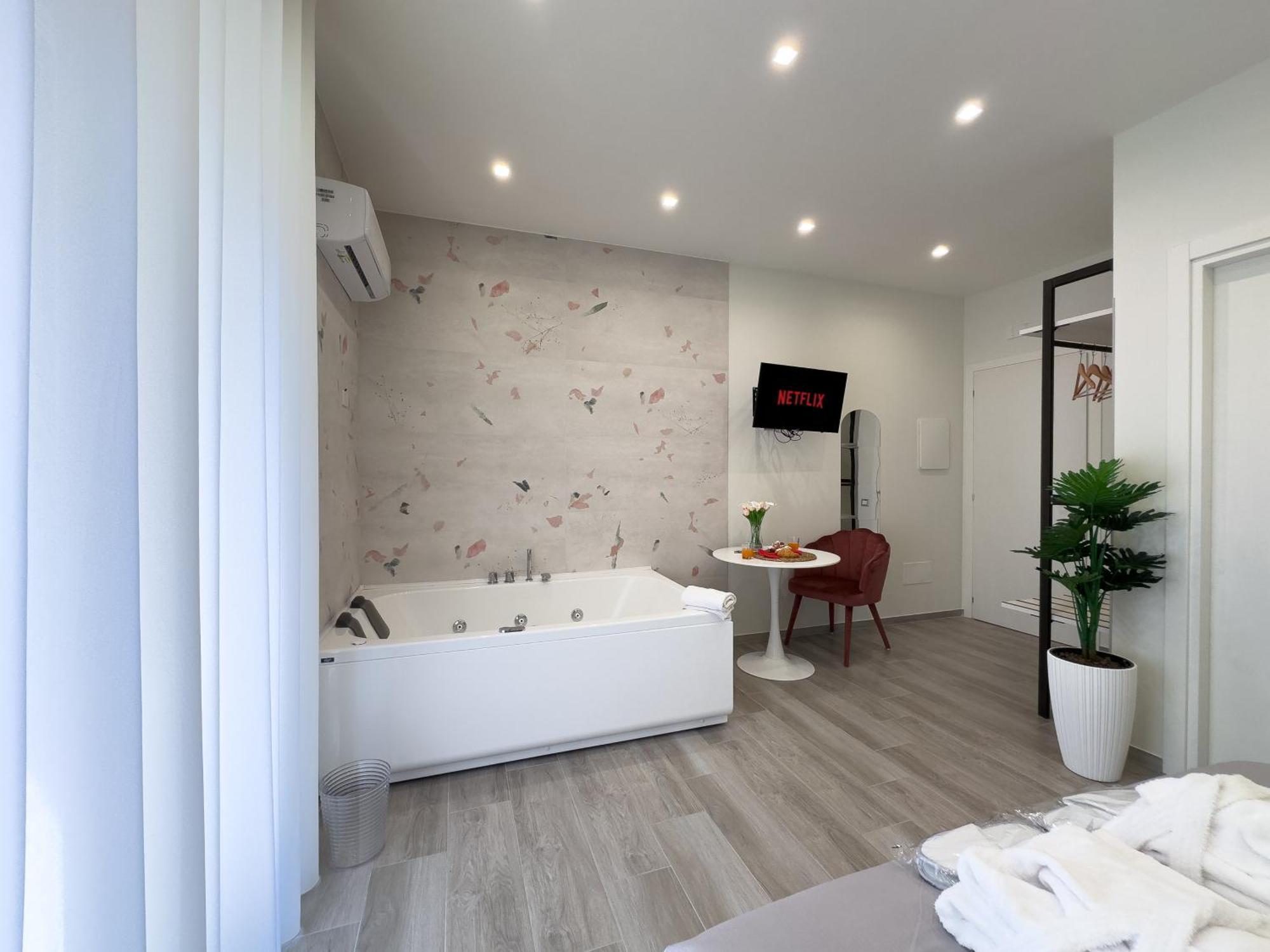 Al Civico3 Home & Suites Salerno Exterior photo
